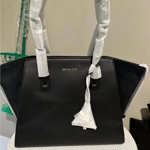 Michael Kors Elegant Black Satchel